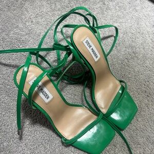 Steve Madden Green Strappy Sandals. Uplift